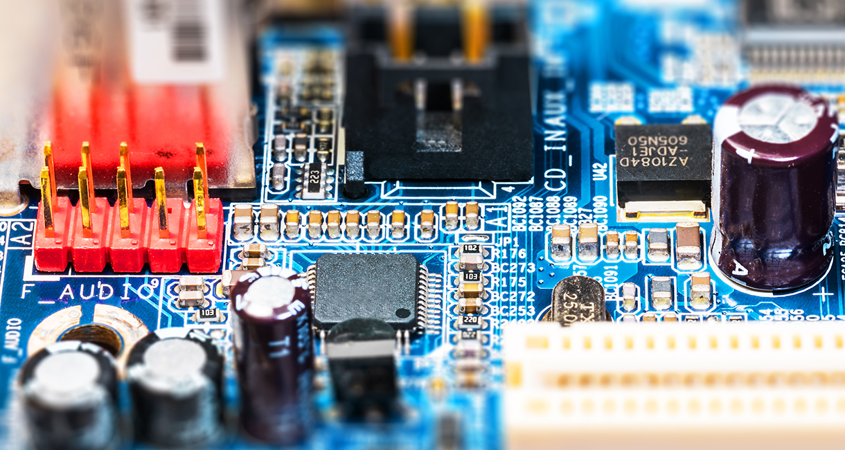 Sa pagtaas ng mobile internet at ang Internet of Things, ang industriya ng PCB (Printed Circuit Board) ay naghatid ng mga bagong pagkakataon sa pag-unlad.