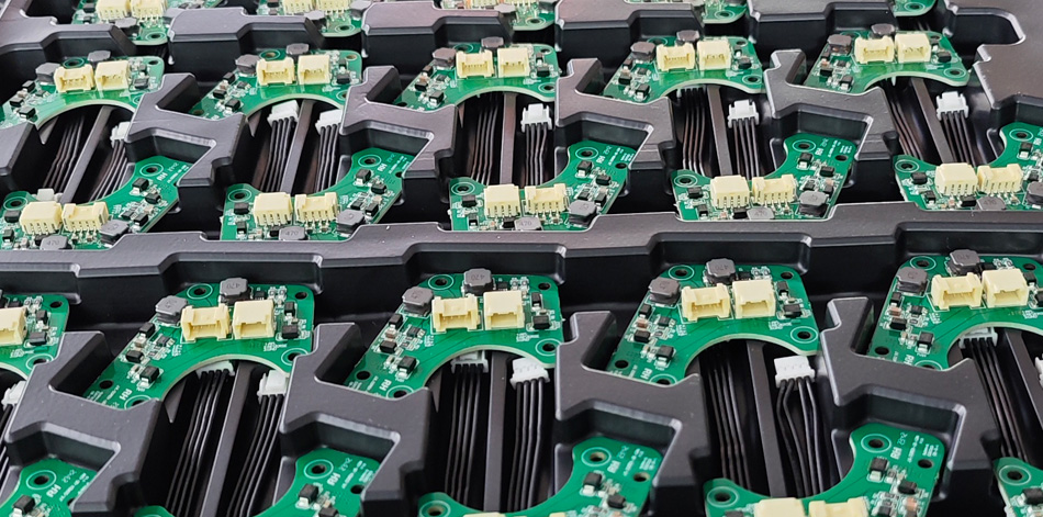 Bakit napakahalaga ng isang malapit na relasyon sa kadena ng supply para sa paghahatid ng pabrika ng PCBA?