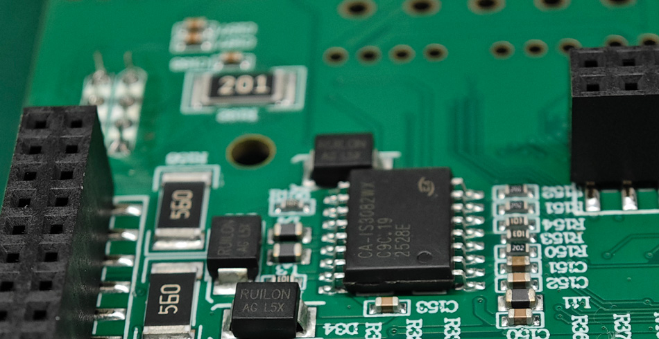 Pagsusuri ng Mga Presyo sa Pagproseso ng PCBA: Paano masiguro na pipiliin mo ang tamang tagapagtustos?