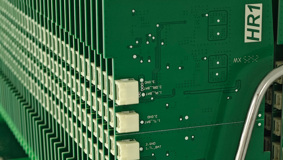 Paano mapapabuti ng mga pabrika ng Pang-industriya na PCBA ang kalidad ng kontrol sa pamamagitan ng pagsubaybay sa data ng real-time?