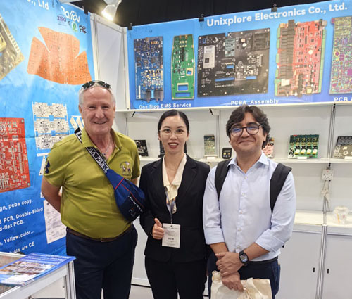 Ang eksibisyon ay hindi kapani-paniwalang sikat! Ang aming mga bagong produkto ay umakit ng hindi mabilang na mga tagahanga.